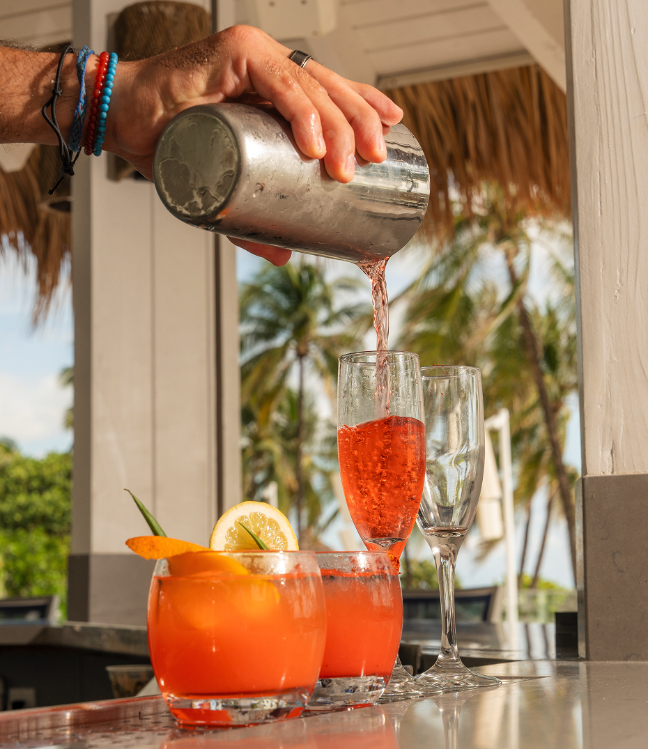 Mixology in the beach